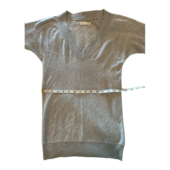 Martin + Osa Gray Cashmere Silk Sweater V-Neck 3/4 Sleeve Top Size Small - Picture 10 of 11